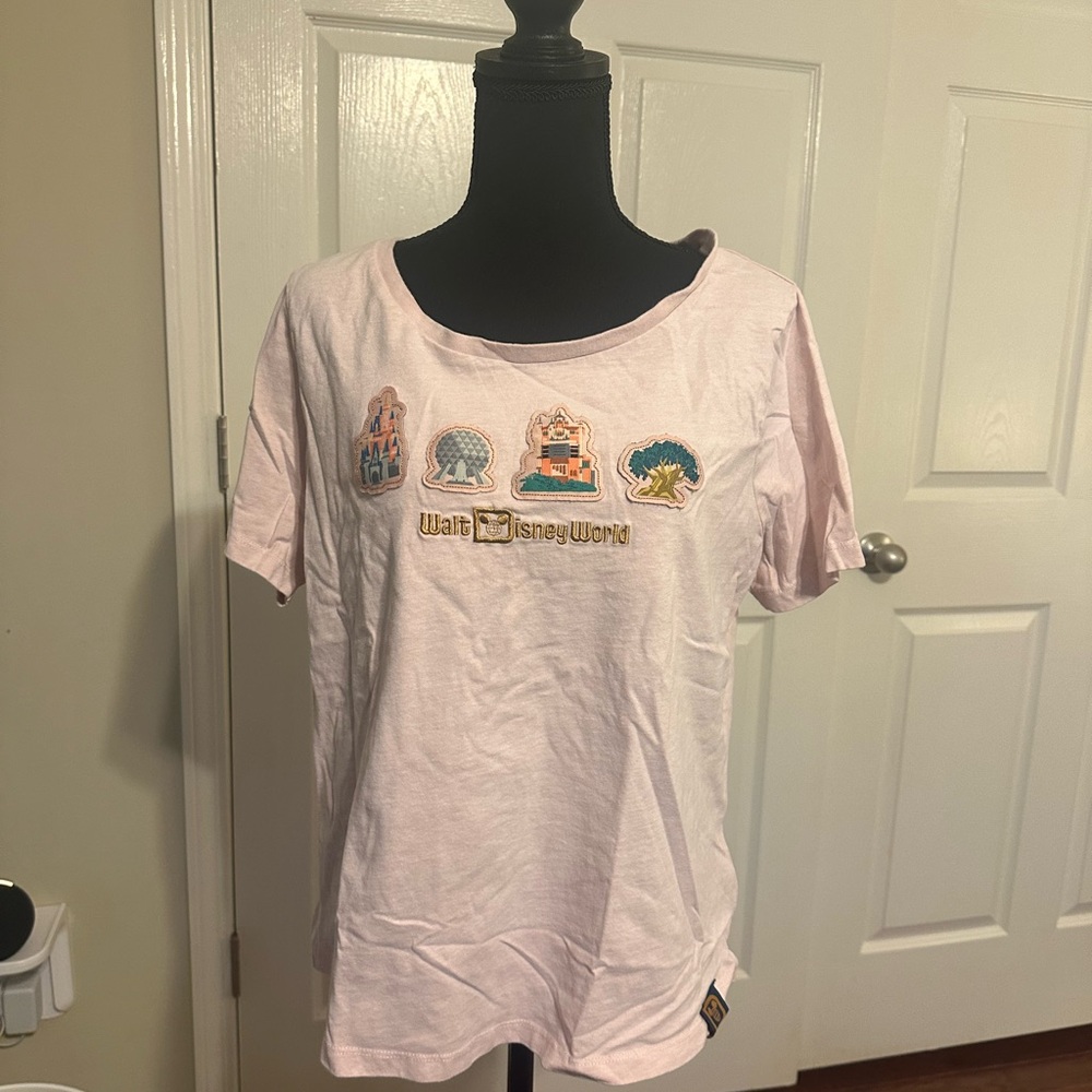 Disney Women’s Light Pink Short Sleeve Tee bin4